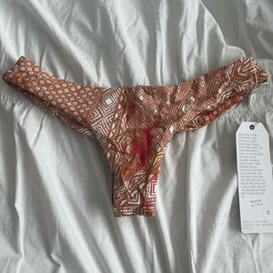 Boys and arrows bikini bottom